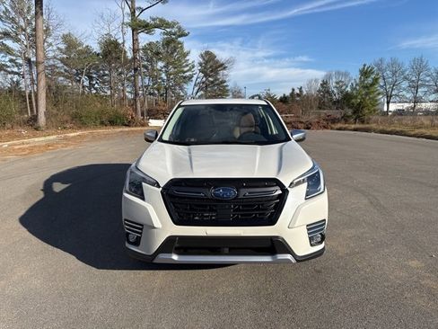 Used 2024 Subaru Forester Touring w/ Convenience Package image 6