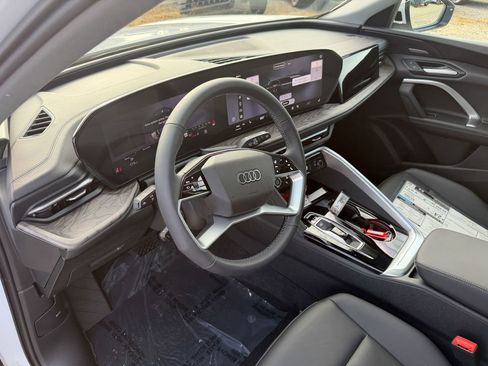 New 2026 Audi Q5 Premium Plus AWD/4WD image 12