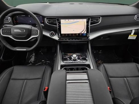 New 2026 Jeep Grand Wagoneer Limited AWD/4WD image 22