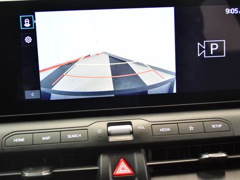 Used 2025 Kia K4 FWD image 23