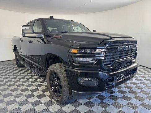 Used 2025 RAM 2500 Big Horn AWD/4WD image 6