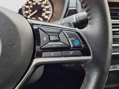 Used 2024 Nissan Altima 2.0 SR image 24