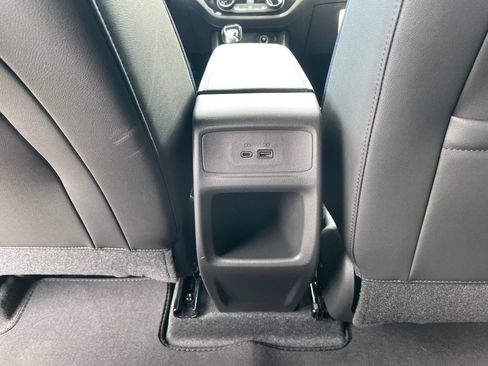 New 2026 Buick Envista Sport Touring w/ Convenience I Package FWD image 34