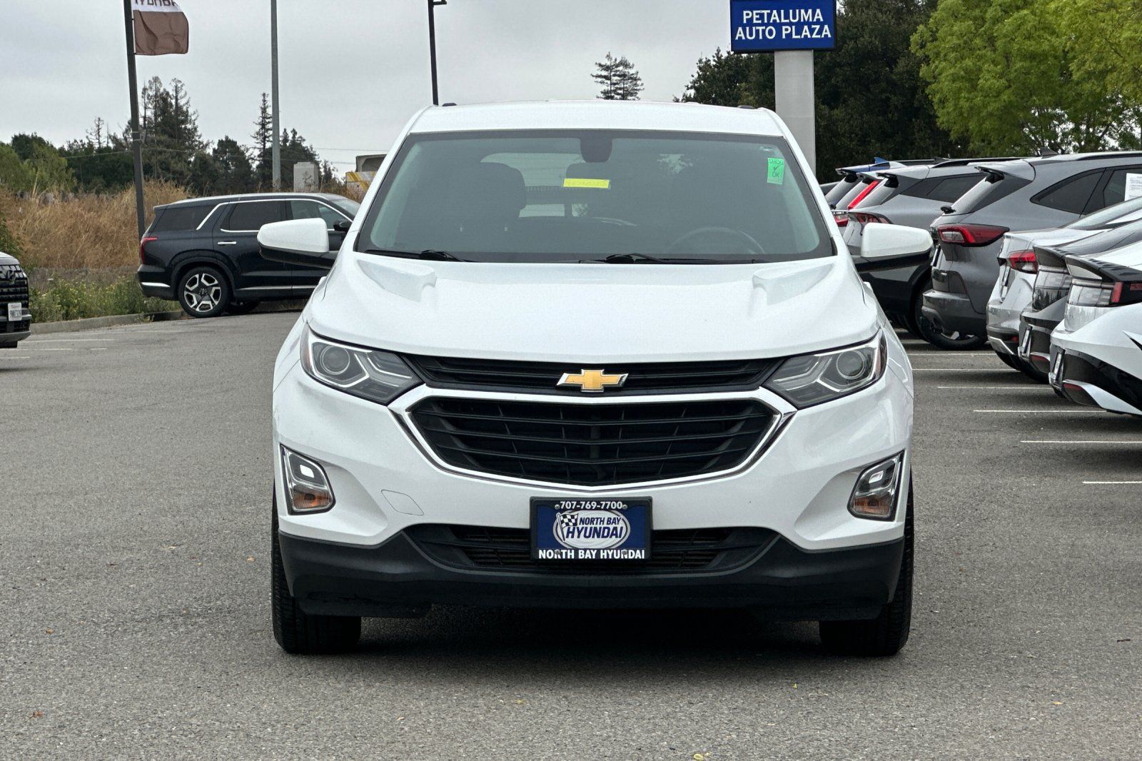 Used 2018 Chevrolet Equinox LT FWD image 9