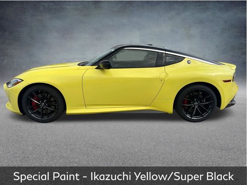 Used 2024 Nissan Z Performance w/ Floor Mat Package RWD image 5