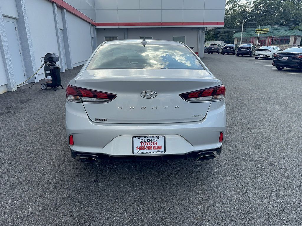 Used 2019 Hyundai Sonata Sport w/ Tech Package 03 FWD image 5