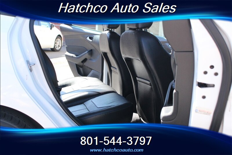 Used 2015 Ford Focus SE w/ Equipment Group 201A FWD image 14