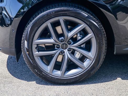 New 2026 Land Rover Range Rover Sport SE AWD/4WD image 9