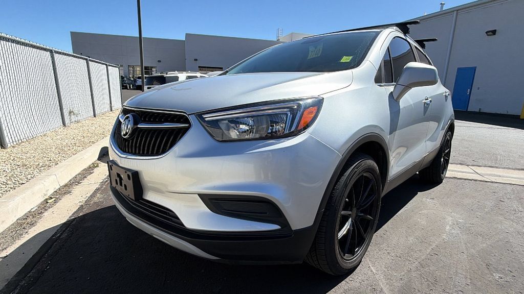 Used 2020 Buick Encore Preferred FWD image 4