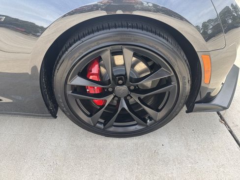 Used 2024 Chevrolet Camaro LT RWD image 19