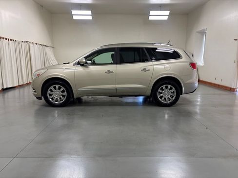Used 2015 Buick Enclave Leather FWD image 5
