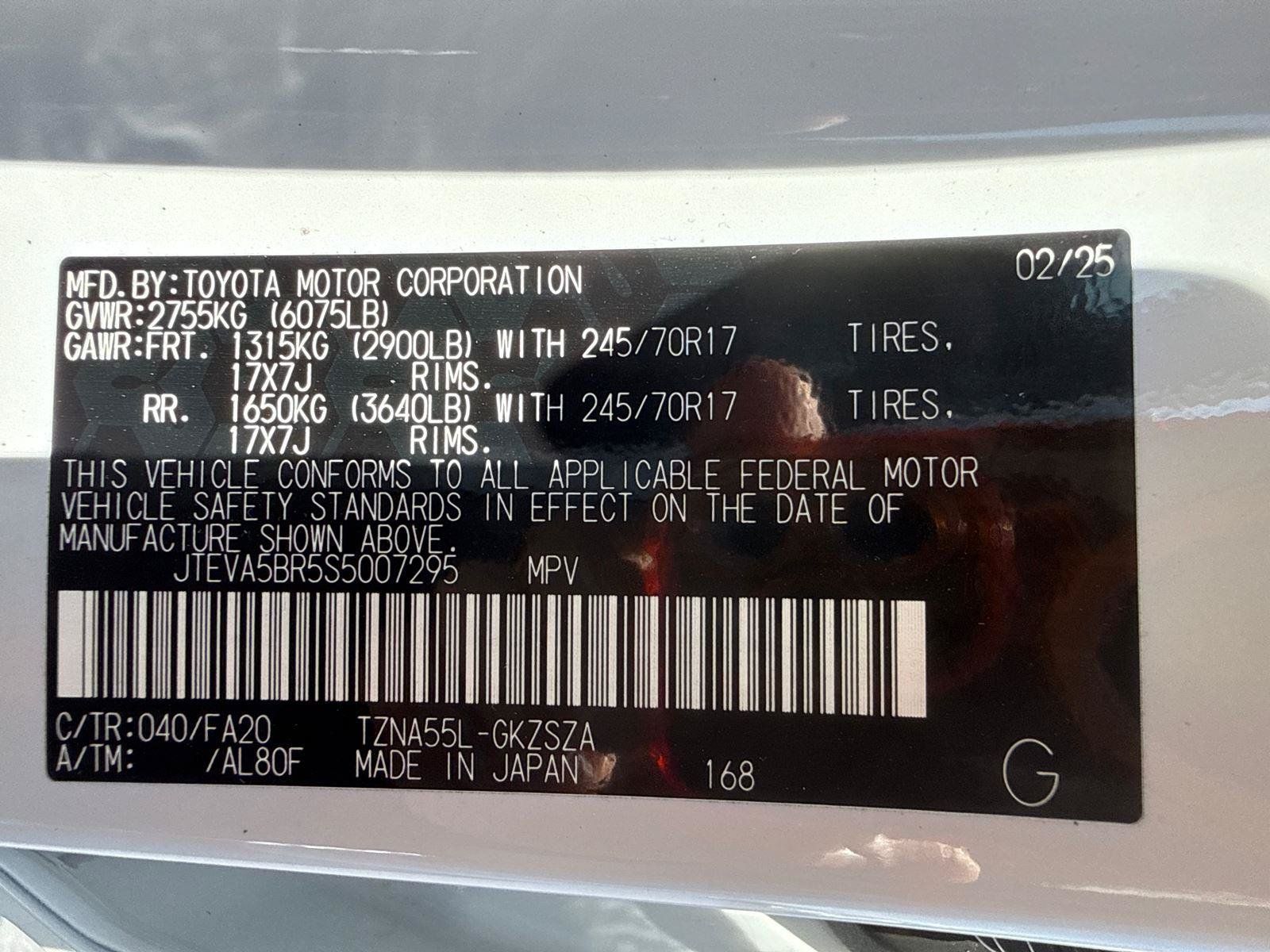 Certified 2025 Toyota 4Runner SR5 AWD/4WD image 31