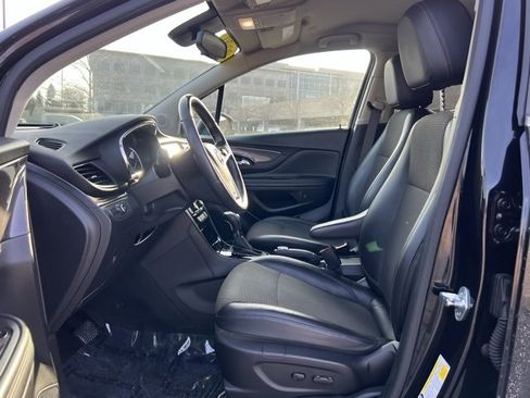 Used 2020 Buick Encore Preferred image 16