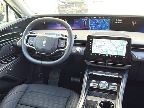 New 2026 Lincoln Nautilus Reserve w/ Jet Appearance Package AWD/4WD image 20