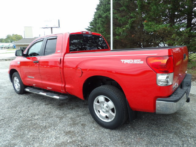 Used 2007 Toyota Tundra SR5 AWD/4WD image 3