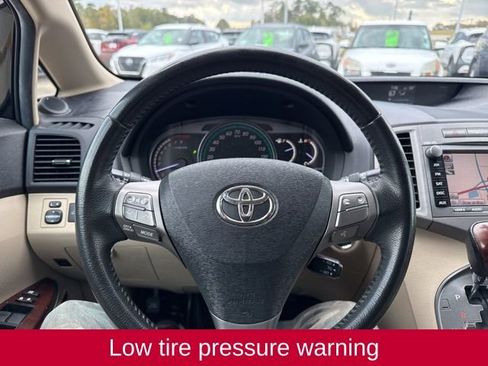 Used 2012 Toyota Venza Limited image 18