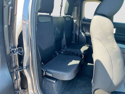 Used 2022 Toyota Tacoma TRD Sport w/ TRD Premium Sport Package RWD image 26