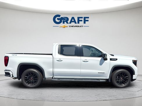 Used 2024 GMC Sierra 1500 Elevation w/ Elevation Premium Package AWD/4WD image 9