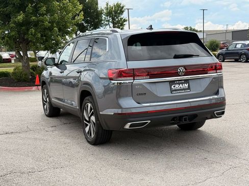Used 2024 Volkswagen Atlas SEL AWD/4WD image 5
