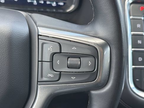 Used 2024 Chevrolet Tahoe LT RWD image 9