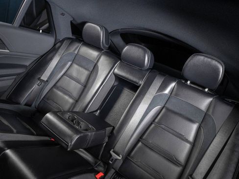 New 2026 Mercedes-Benz GLE 53 AMG 4MATIC Coupe image 31