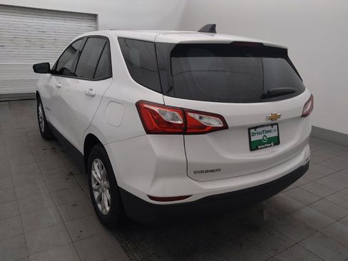 Used 2019 Chevrolet Equinox LS FWD image 5