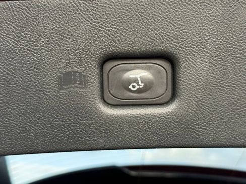 Used 2019 Lincoln Nautilus Reserve image 46