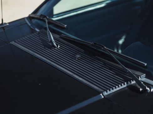 Used 1993 Ford Mustang Cobra image 9