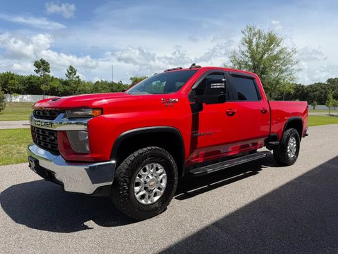 Used 2021 Chevrolet Silverado 3500 LT w/ Convenience Package AWD/4WD image 5