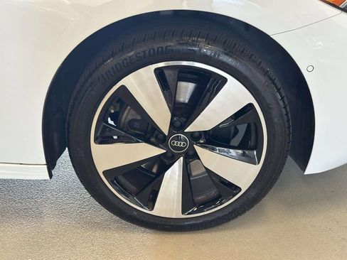 Used 2025 Audi A5 2.0T Premium w/ Premium Plus AWD/4WD image 7