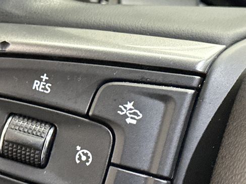 Used 2024 Chevrolet Silverado 1500 LT Trail Boss w/ Convenience Package II image 30