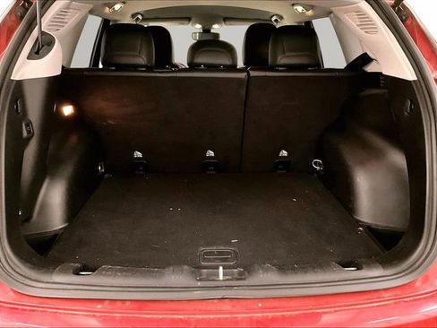 Used 2019 Jeep Compass Latitude w/ Popular Equipment Group FWD image 33