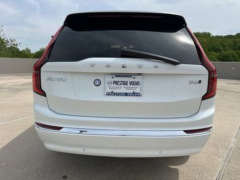 New 2026 Volvo XC90 B6 Ultra w/ Protection Package AWD/4WD image 6