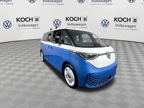New 2025 Volkswagen ID. Buzz 1st Edition AWD/4WD image 2