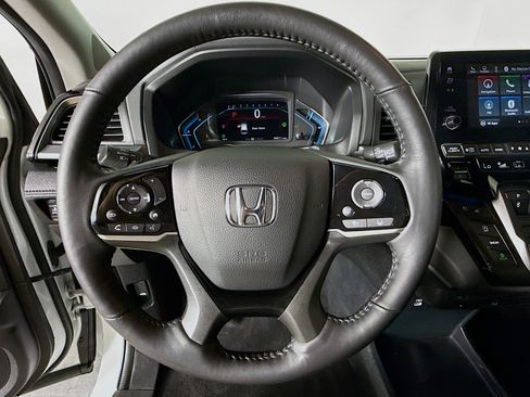 Certified 2024 Honda Odyssey Elite image 11