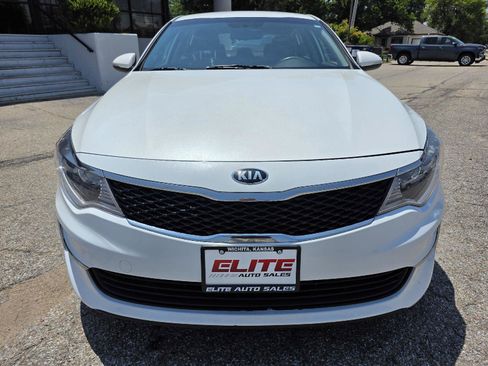 Used 2017 Kia Optima LX FWD image 2