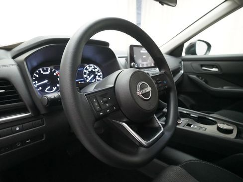 Certified 2024 Nissan Rogue SV image 8