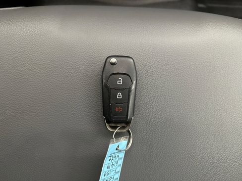 Used 2021 Ford F150 XL w/ Trailer Tow Package image 10