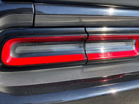 Used 2023 Dodge Challenger GT w/ Blacktop Package image 27