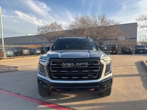 Used 2025 GMC Yukon AT4 Ultimate image 2
