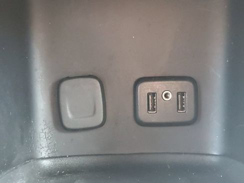 Certified 2019 GMC Acadia SLE FWD image 29