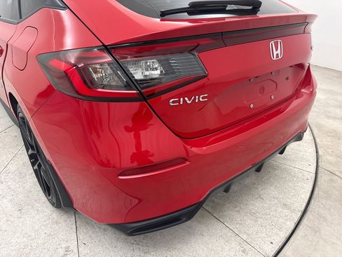 Used 2023 Honda Civic Sport image 19