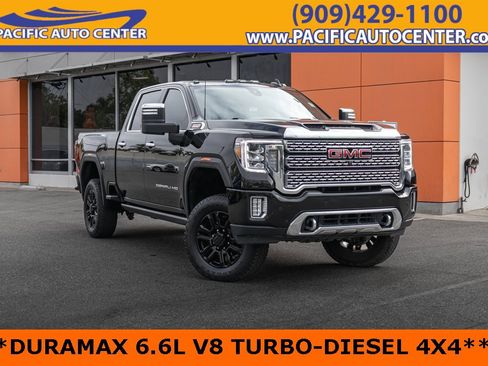 Used 2022 GMC Sierra 2500 Denali w/ Denali Black Diamond Edition image 1