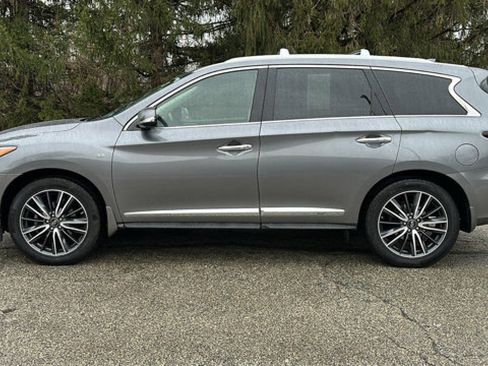 Used 2018 INFINITI QX60 w/ Premium Plus Package image 28
