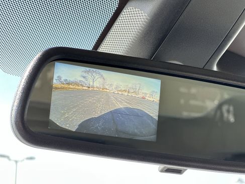 Used 2025 Chevrolet Express 3500 LT w/ LT Preferred Equipment Group image 17