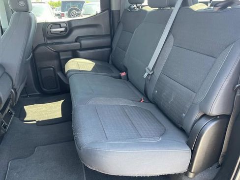 Used 2020 Chevrolet Silverado 1500 LT AWD/4WD image 16