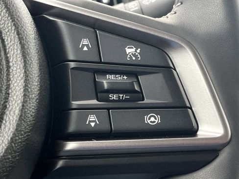 Used 2025 Subaru Outback Touring XT AWD/4WD image 29