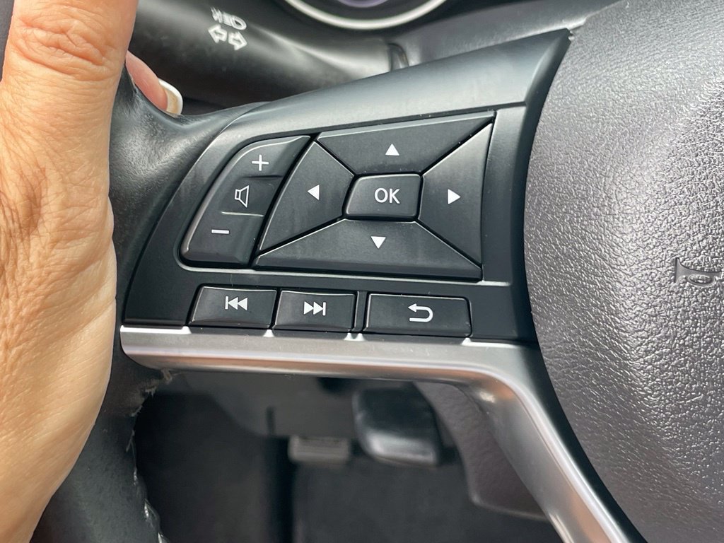Certified 2023 Nissan Sentra SV w/ All-Weather Package FWD image 17