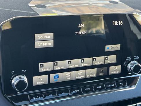 New 2025 Mitsubishi Outlander SE image 19