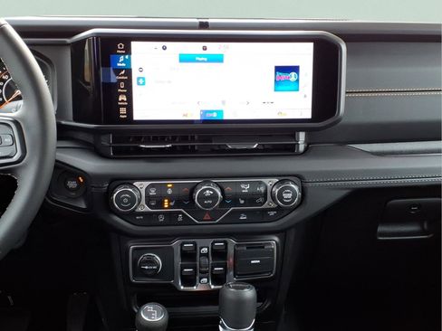 New 2026 Jeep Gladiator Sport image 14